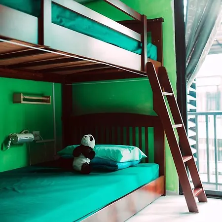 Moments In Bangkok @Fm Hostel At Siam